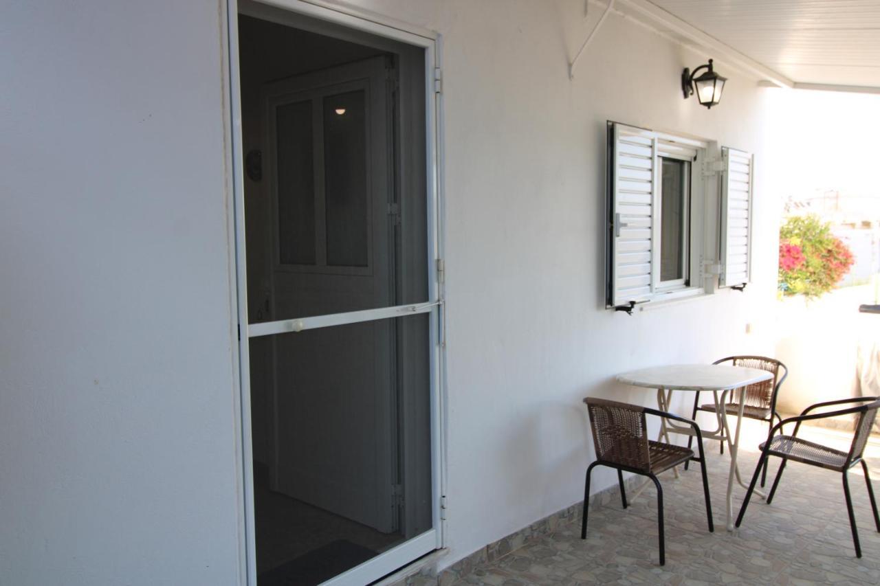 Apartment Chronis Adamantas (Milos)